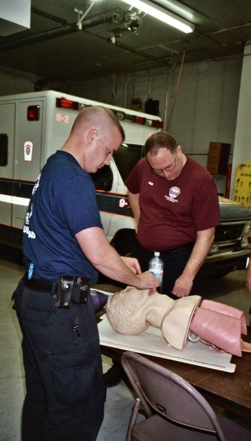 Training: Ben and Bob managing with the King LT