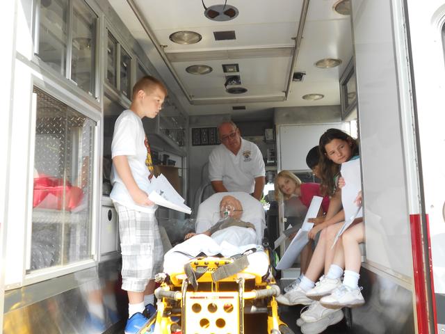 Ambulance tour guided by Howard Rose. 2012