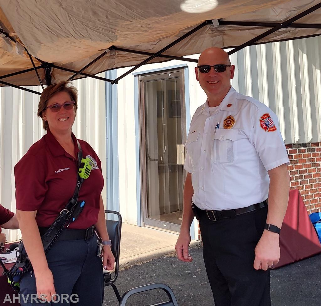 Lori Knowles and Chief Joseph Cardello
Recruitment/Open House Event at White Oak VRS may 17