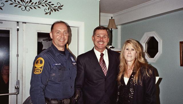 Patricia with Sheriff Charlie Jett and Trooper Mike Dailey 2009