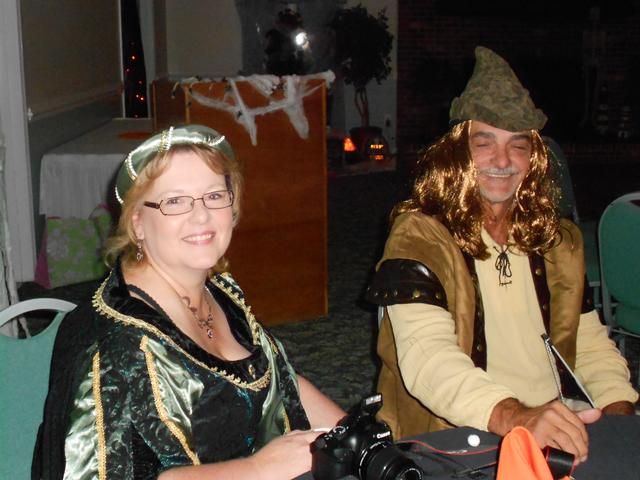 Maid Marion and Robin Hood aka Barb and Greg Wilhelm
Banquet 2011