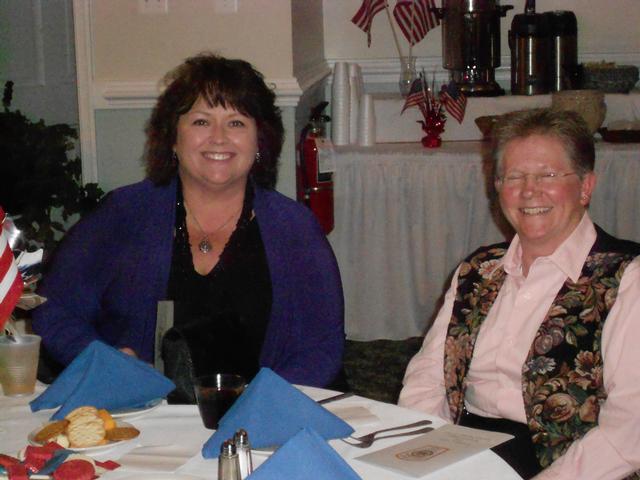 Aquia Harbour Police Chief Patricia Harmon and AH Board member Tina Talley
Banquet 2012