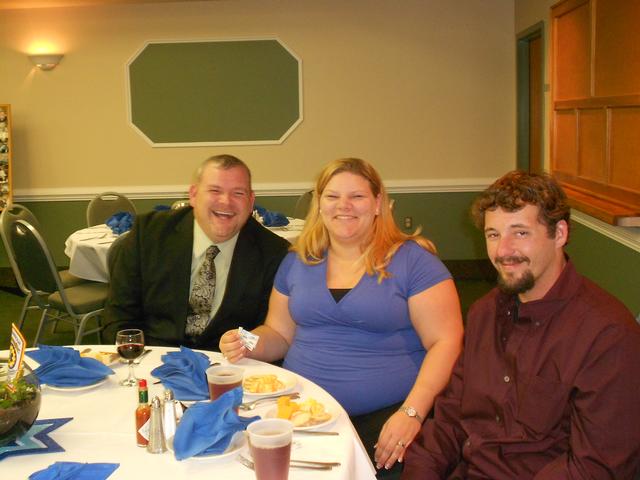 Steve Dove with Angela and Marc Lang
Banquet 2013