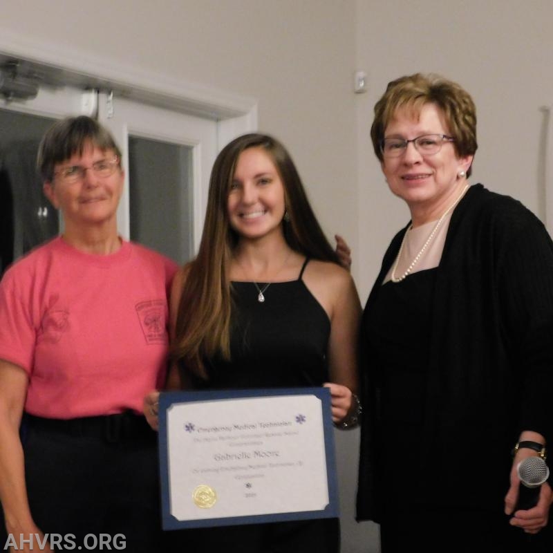 Rescue Chief Jayne Toellner, Gabrielle Moore and  President Chris Schoon